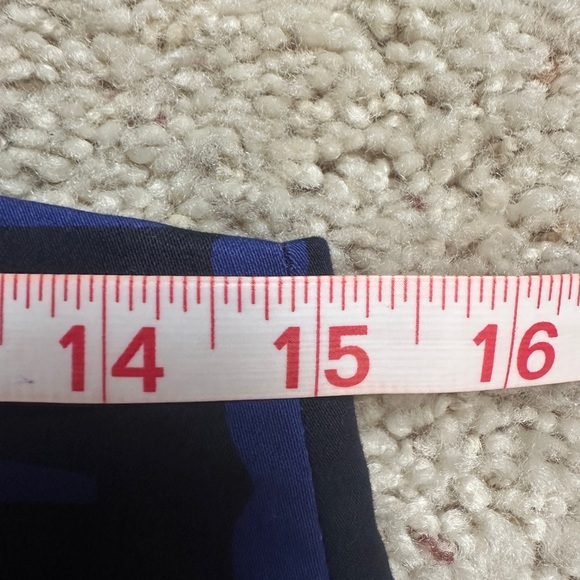 Express Design Studio Pencil Skirt size 8 (308) - Picture 6 of 8